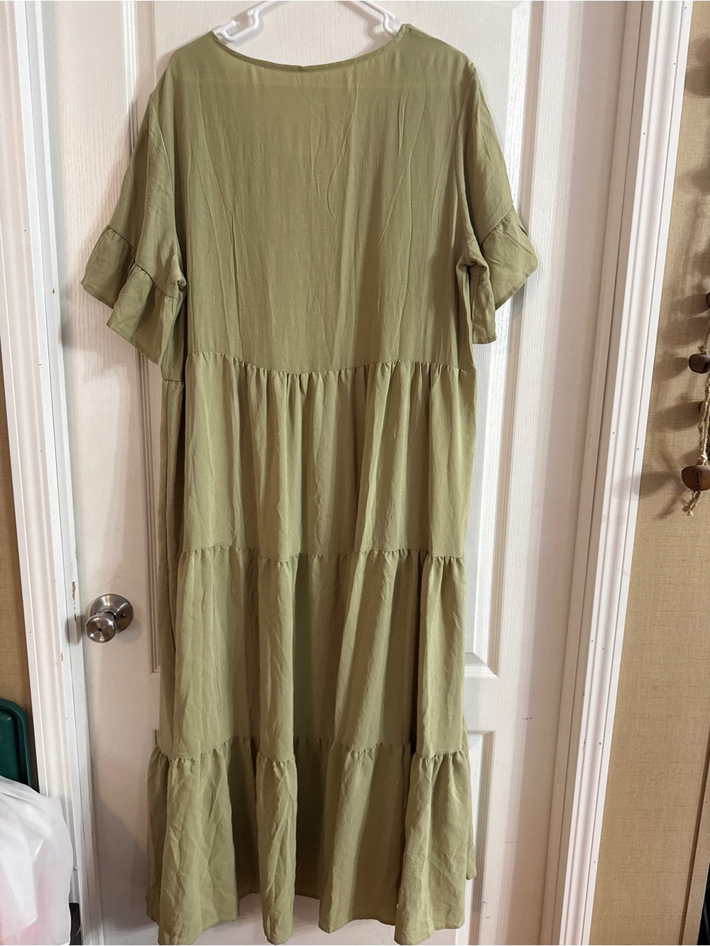 SHEIN Curve Women’s Green Tiered Boho Maxi Dress 1X. AP-288 - Picture 6 of 6